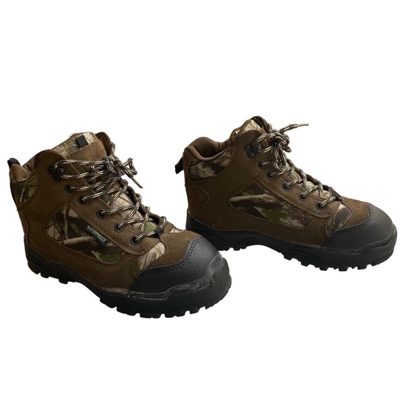 Game Winner Waterproof Boots - Picture 2 of 5